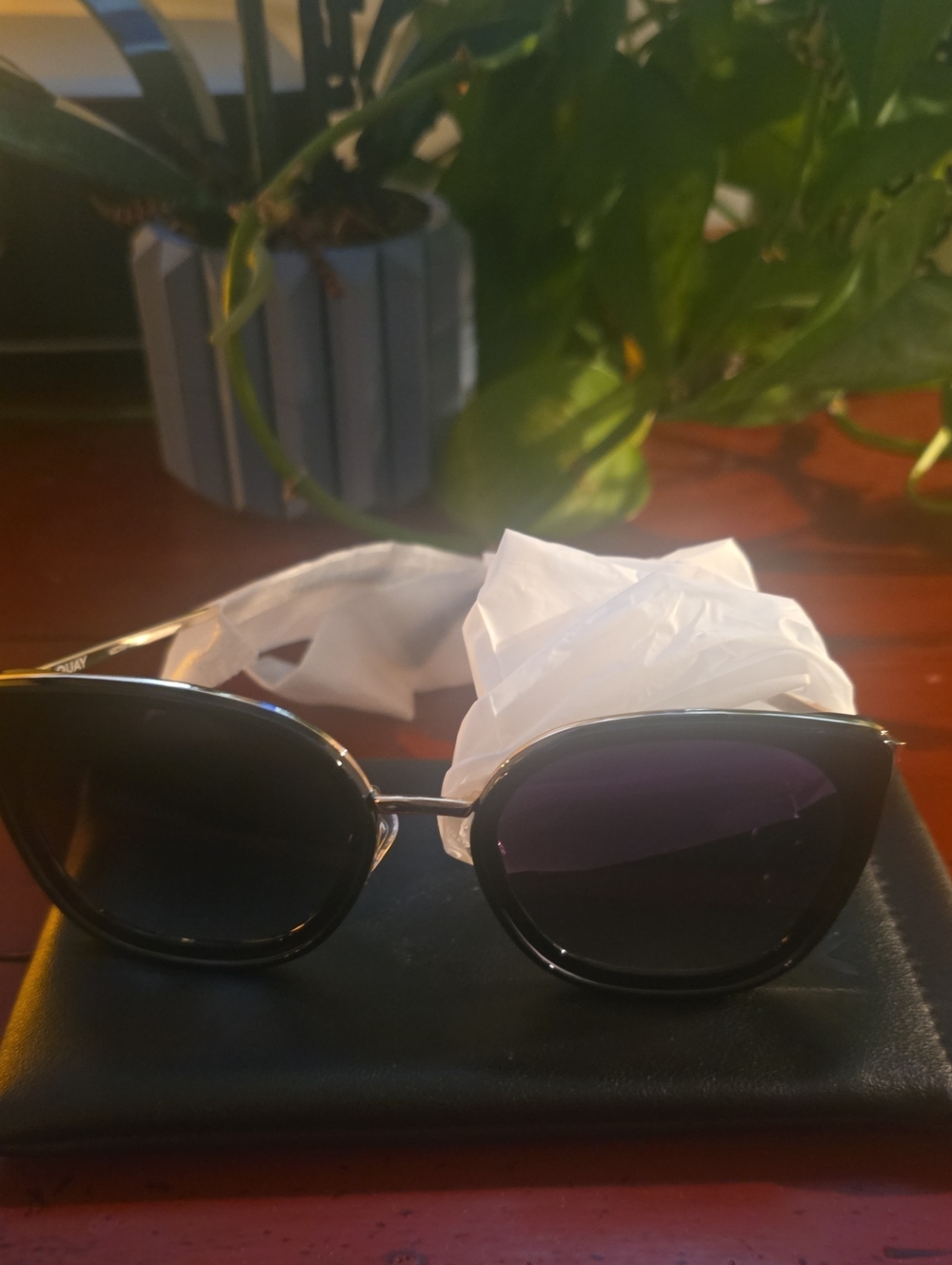 Quay Women's Black Cat-Eye Sunglasses - Elegant UV Protection
